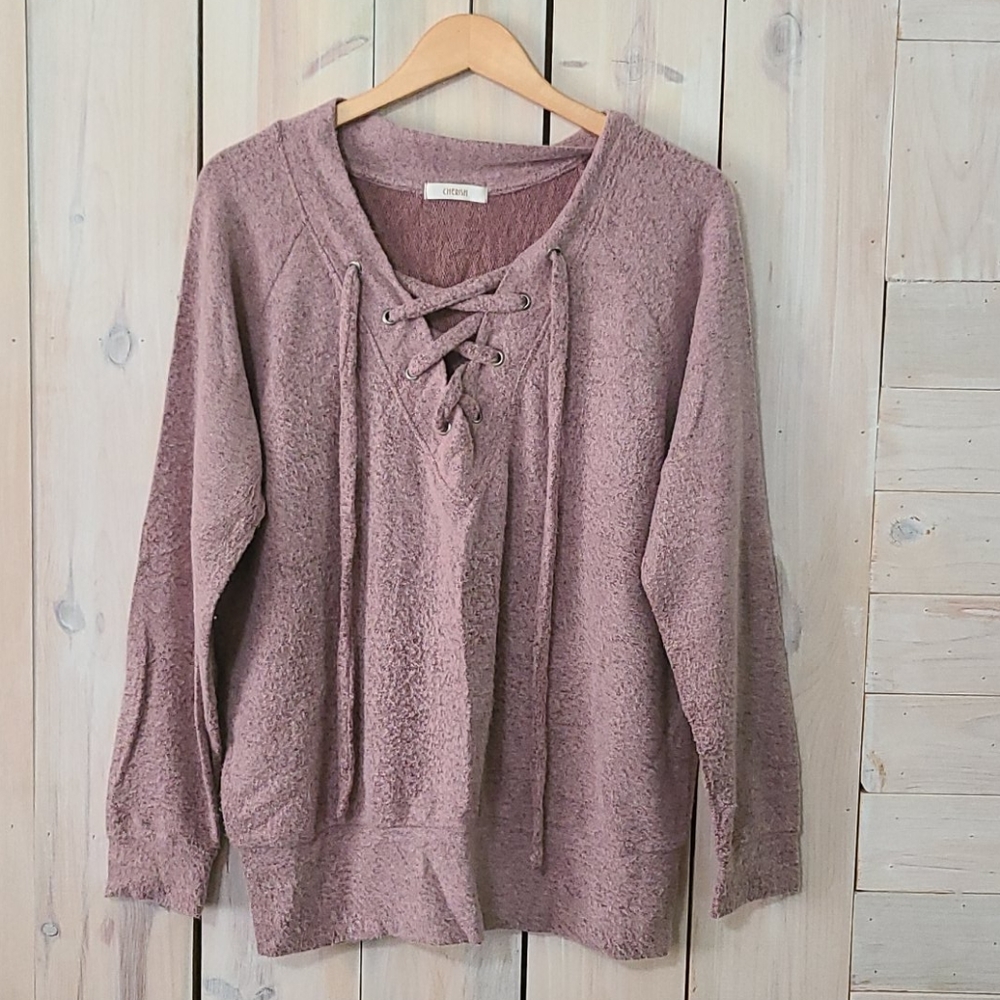 Women's sweater